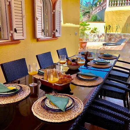 Vakantiehuis Duque Holidays *